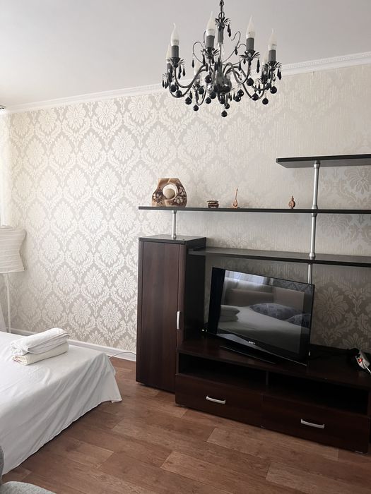 Посуточно с ремонтом Азаттык 46а