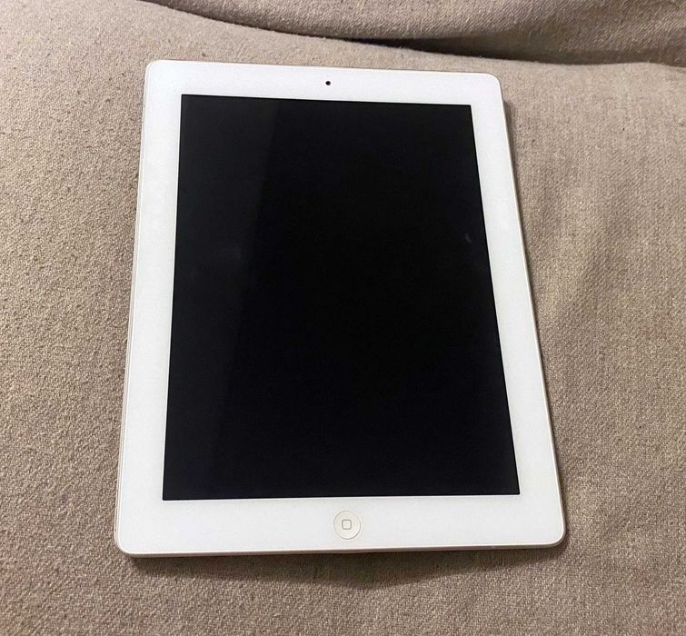 Apple iPad 2 Wi-Fi A1395 - fara incarcator nu porneste colectie retro