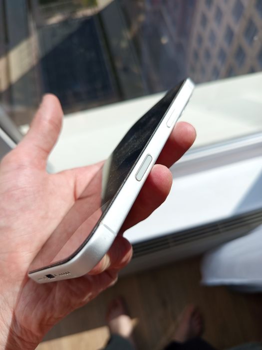 Продам iPhone 17 256gb