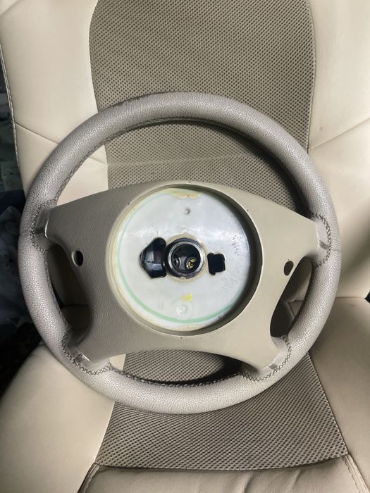 Руль от мерседес 219,211