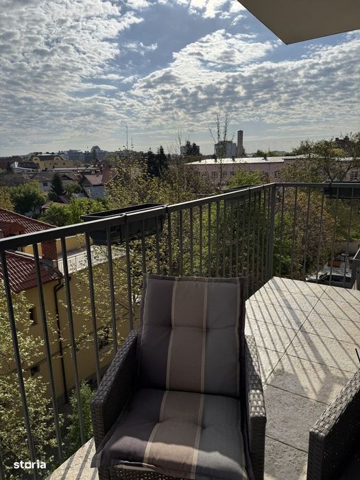Apartament 2 camere, 57 mp , balcon 7 mp, boxă, Platinia str Constanta