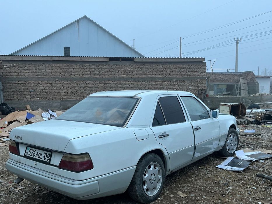 Мерседес 124 сатылады