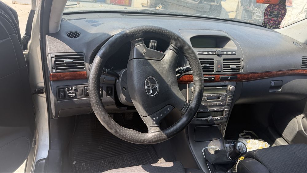 toyota avensis на части 2.0д тойота авенсис 2003