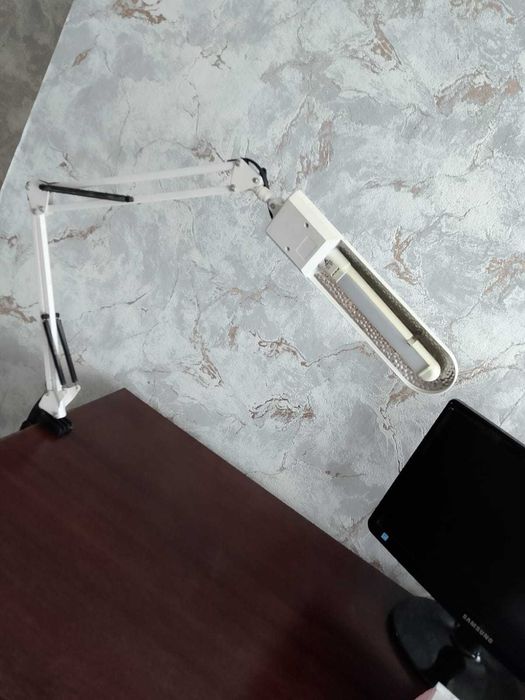 Продам  лампу для  косметологии.