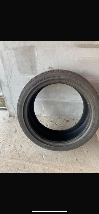 Vand sau schimb cauciucuri!