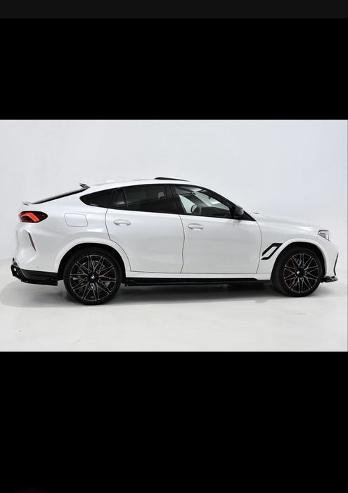 BMW X6M Competition V8 4.4 xDrive 625CP 2021 ///