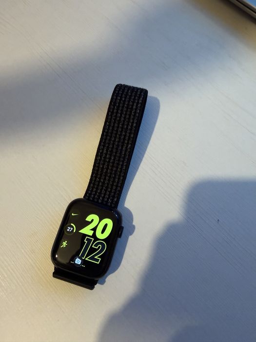 Apple Watch series 8