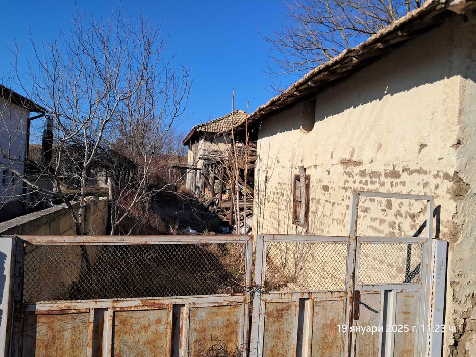 Продава се Парцел в с. Ловец, Област Търговище - 1200 кв.м за 12 €/кв.м - Снимка #2