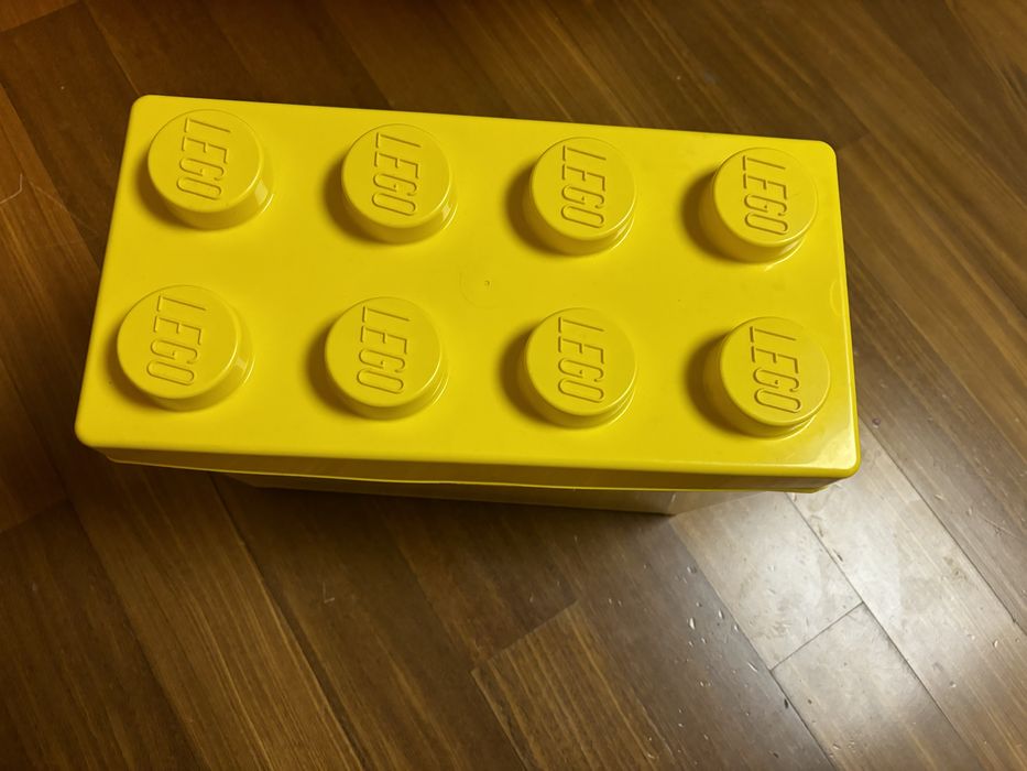 Пълна кутия с lego duplo