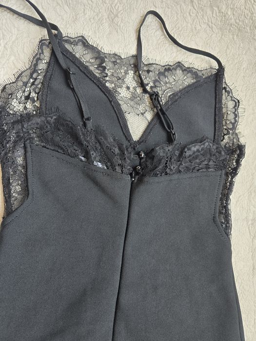 Дамски луксозне бандажни черни рокли