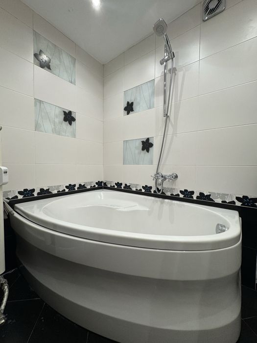 Дава се под наем Тристаен апартамент в София, ПЗ Хладилника - 90 кв.м за 1100 € - Снимка #5