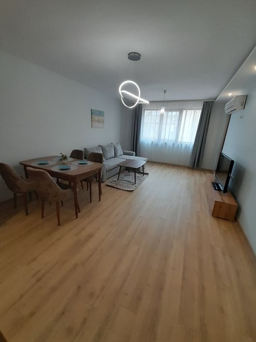 Продава се Двустаен апартамент в Варна, Електрон - 90 кв.м за 4 €/кв.м - Снимка #13