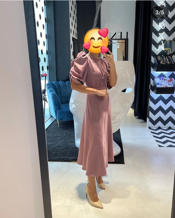 Платье нарядное размер М