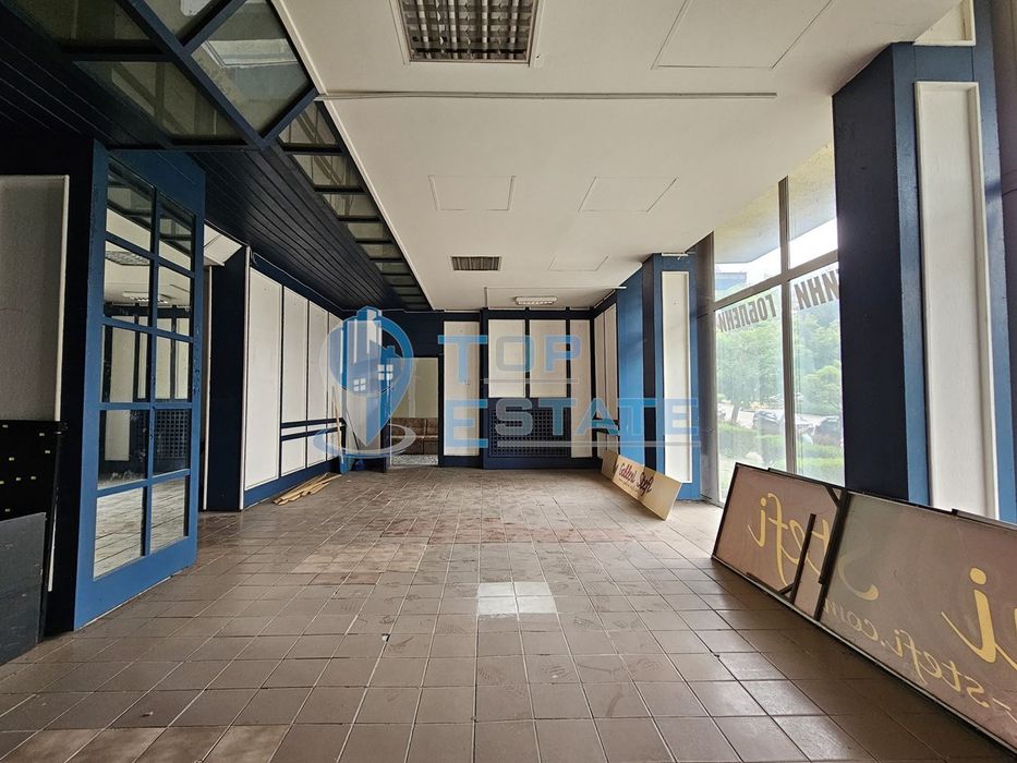 Продава се Офис в Велико Търново, Център - 237 кв.м за 838 €/кв.м - Снимка #1
