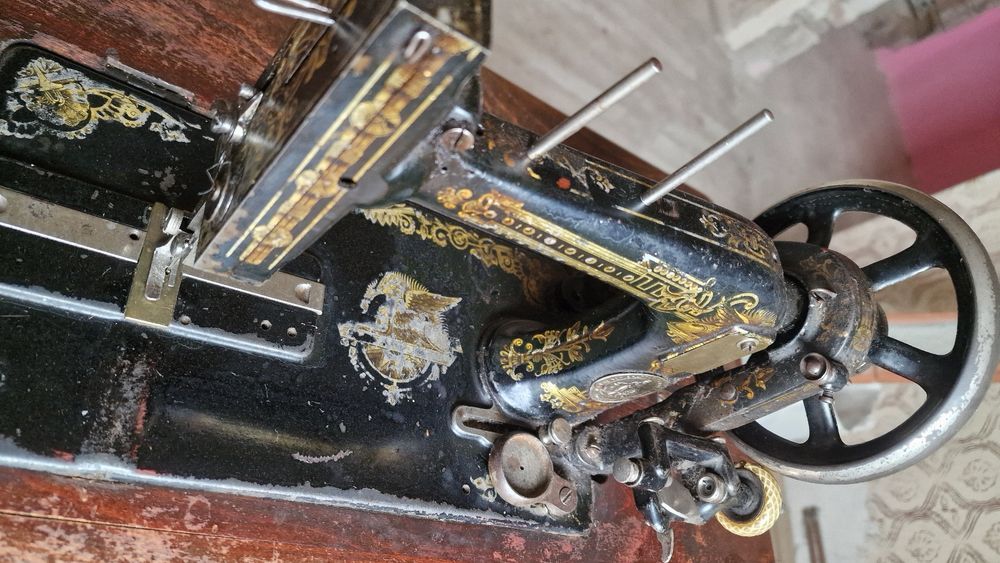 De vânzare mașină de cusut Singer