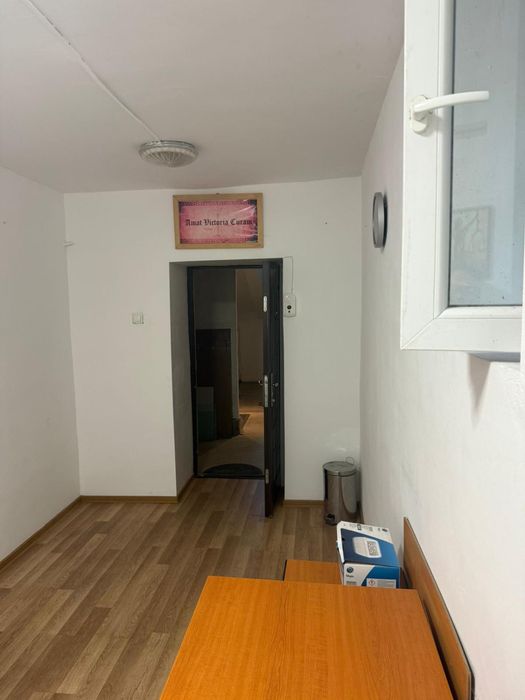Închiriez spațiu mic în centrul Cluj-Napoca