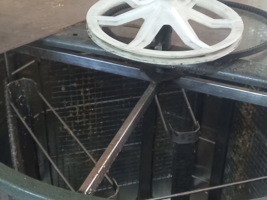 Медогонка 320000тг