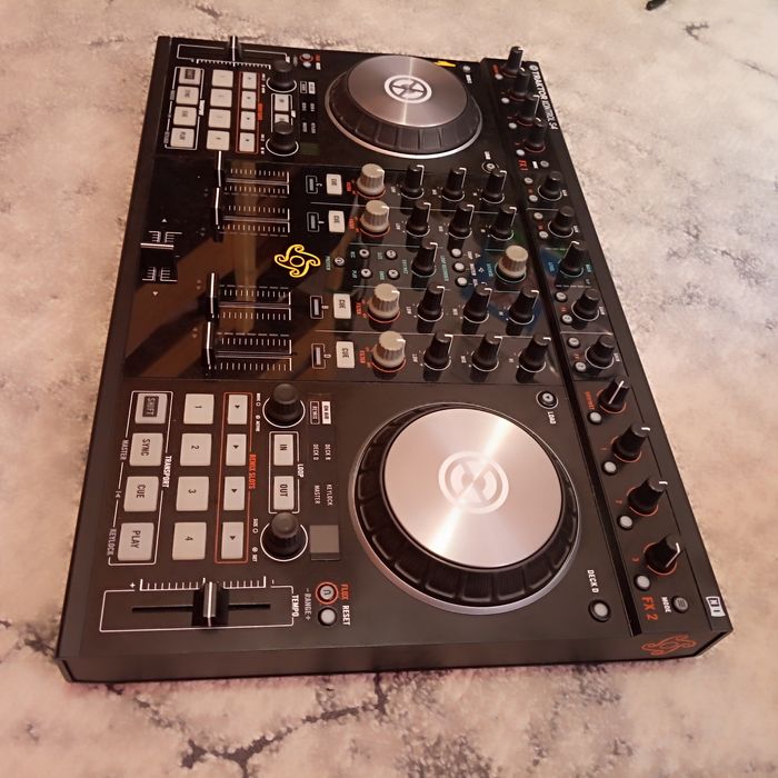 Consola Dj Traktor S4 Mk1 si Mk2 si S2 Mk2