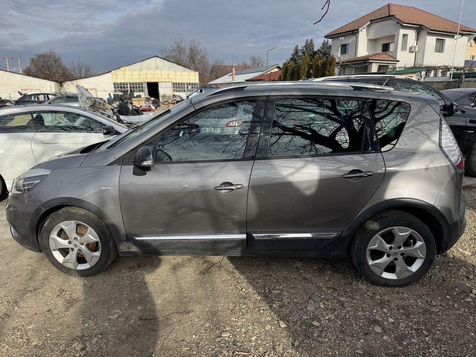Dezmembrez Scenic 3 facelift 2 XMod ORICE PIESA DISPONIBILA