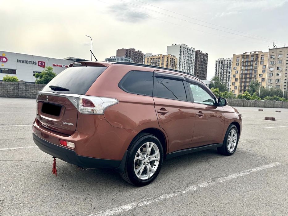 Продам Mitsubishi Outlander