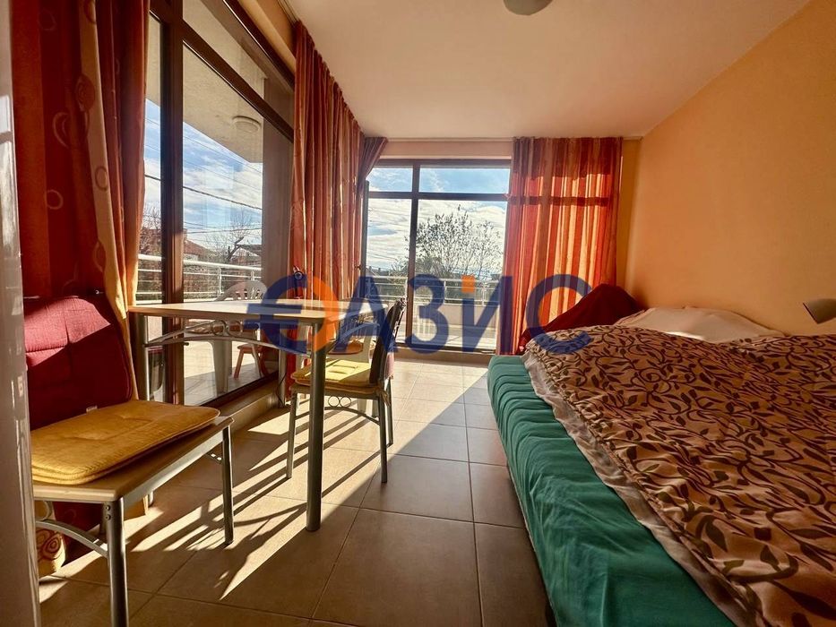 Продава се Двустаен апартамент в Бургас, Сарафово - 94 кв.м за 1437 €/кв.м - Снимка #2