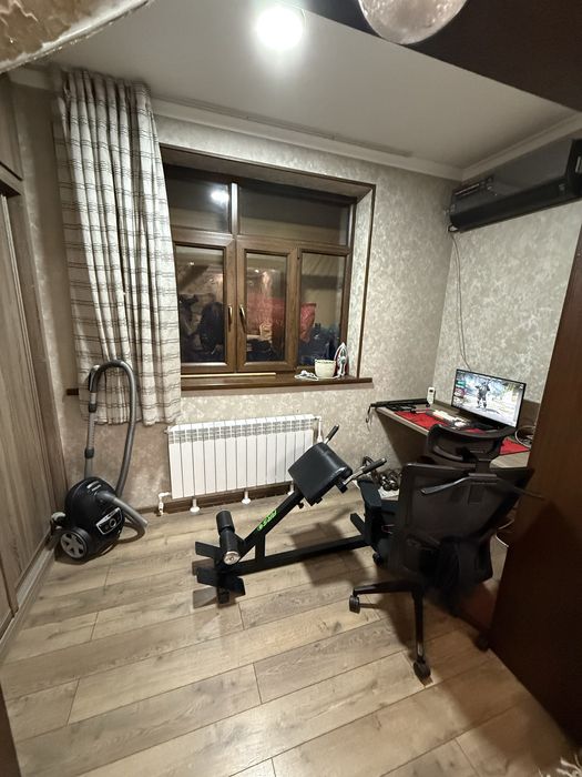 Своя! Юнусабад-16, «18-дом» Ор-р Туркистон ресторан, 4/1/9, 95м2, евро