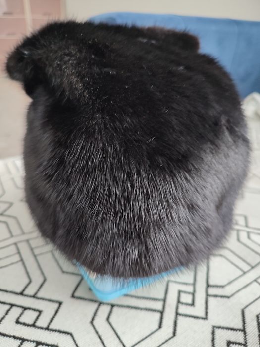 Продам норковую шапку