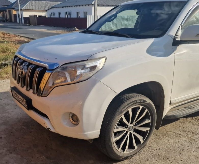 Продам  переднии и заднии часть Прадо