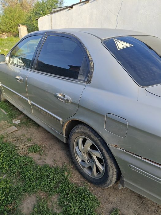 Hyundai sonata 2004