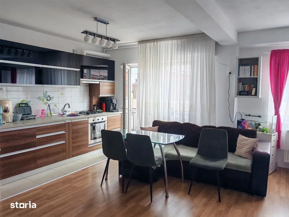Apartament 2 camere, et 3, finisat, 58 mp, Floresti str Eroilor — fotografia 1