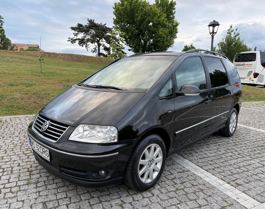 VOLKSWAGEN Sharan 2007