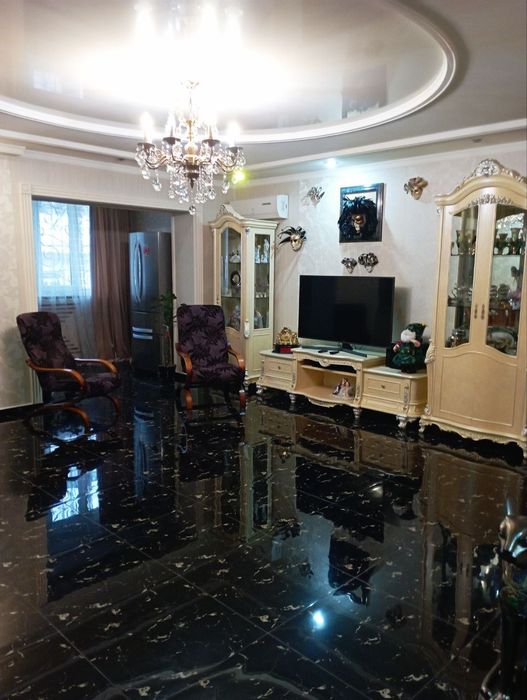 Продам 5/1/4,77 серии на Паркентском!