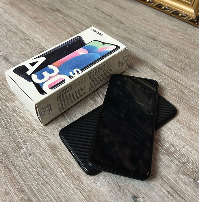 Продам Samsung A30s