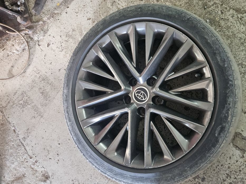 Продам титанки R18.