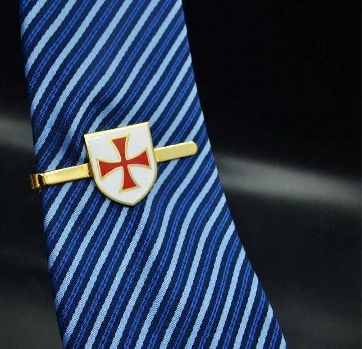 Масонска Игла за Вратовръзка Щипка Рицар Кръстоносец Кръст Тамплиерски