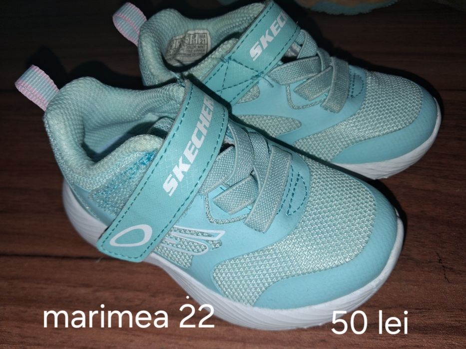 Sandale, adidasi