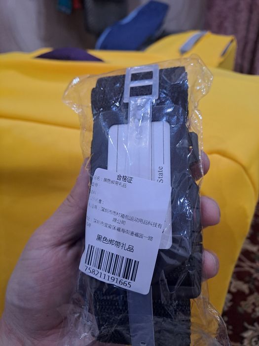 Продам чехол чемодана