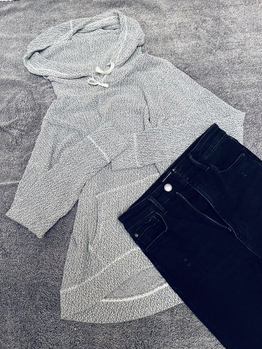 Vand hainute la pret foarte mic din garderoba proprie