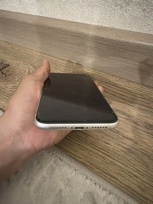 IPhone 11 64 гб