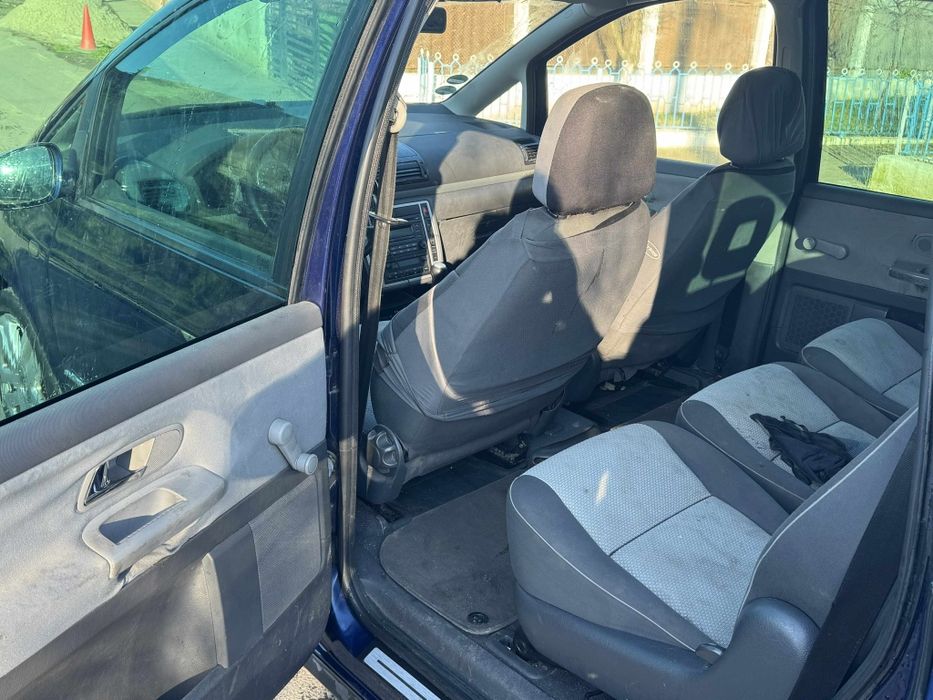 Vând VW Sharan 2.0 tdi an 2007 preț fix