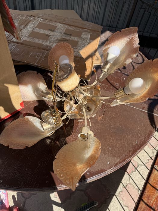 Продаем люстры, цены и качество разнын