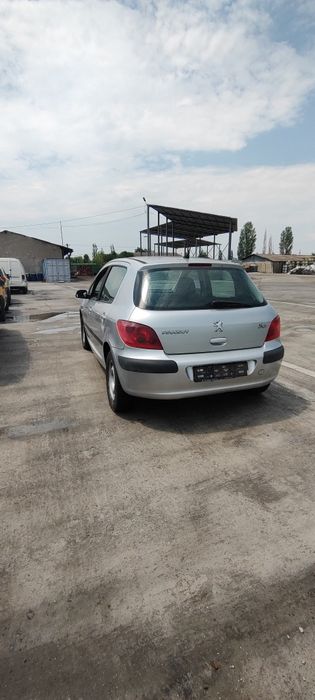 Dezmembrez Peugeot 307