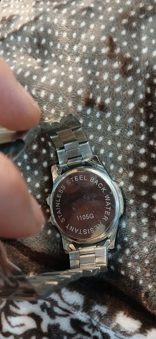 Qol soati kima garak bosa