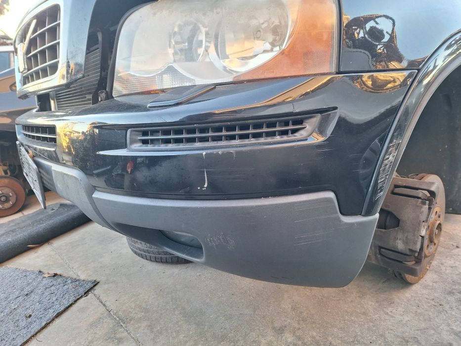 Предна броня с пръскалки Volvo XC90 / Волво ХЦ 90 2006г.