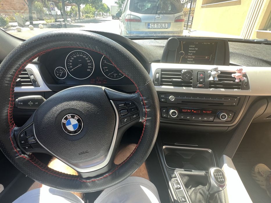 BMW Seria3 318D unic proprietar din reprezentanta