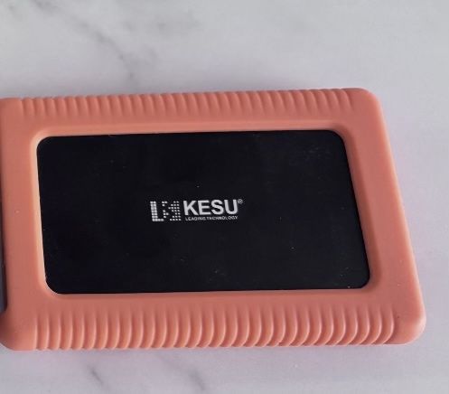 Продам внешний накопитель