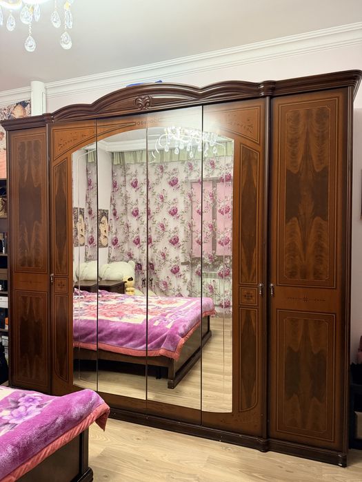 Продам Спальню полностью