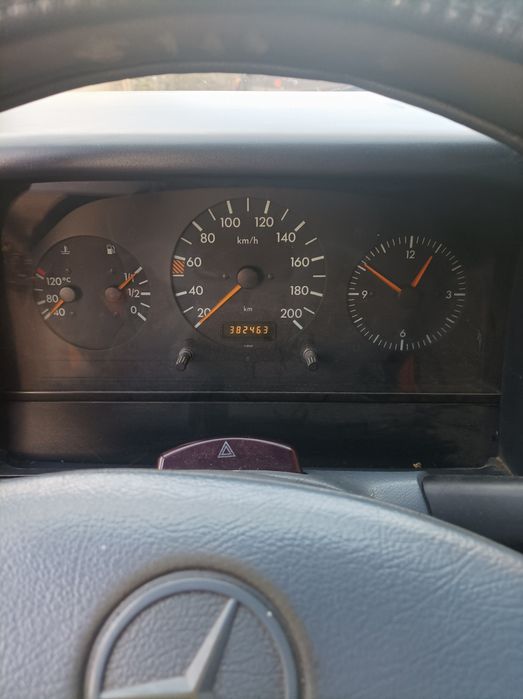 Продавам Спринтер 312