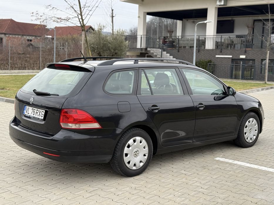 Volkswagen Golf 5 2009 1.9 TDI 105CP