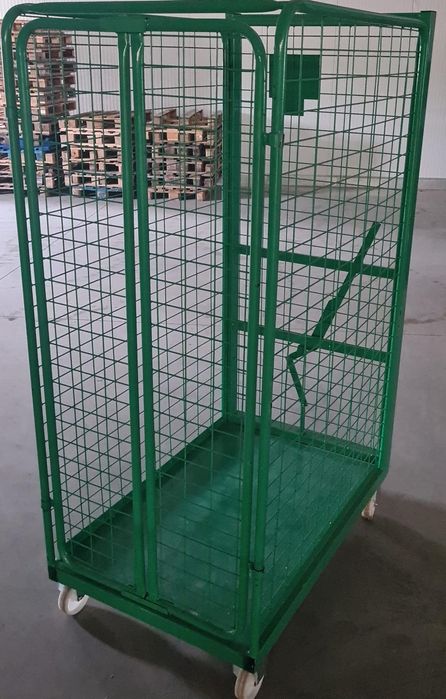 Vând container box peleți